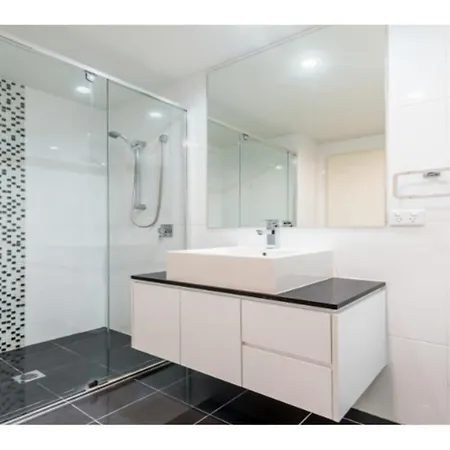 아파트 Apartment With One Bedroom, Wi-Fi, And Air Conditioning *